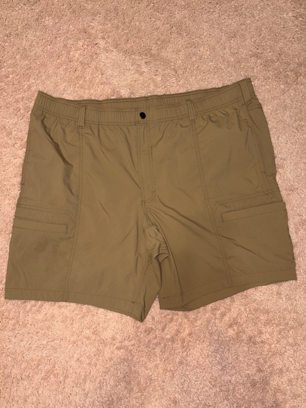 Duluth Trading Co. standard fit Tan Hiking shorts 6 pockets-1 zip mens 46